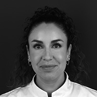 Dina Tajari Mofrad, mondhygiëniste
